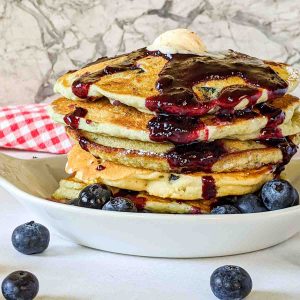blueberry syrup on pancakes