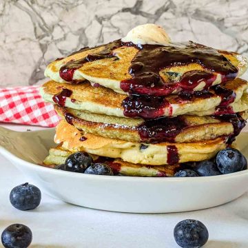 gluten and dairy free blueberry pancakes