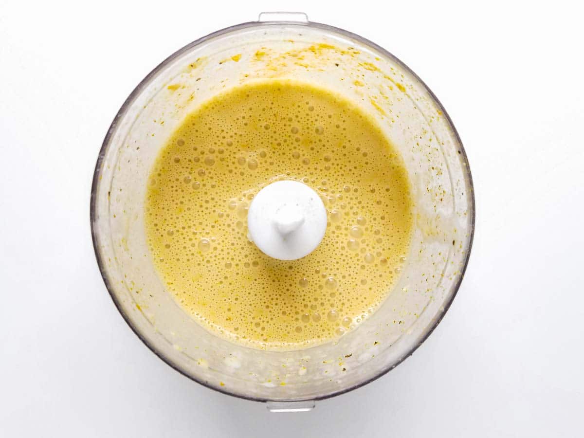 curry sauce in blender