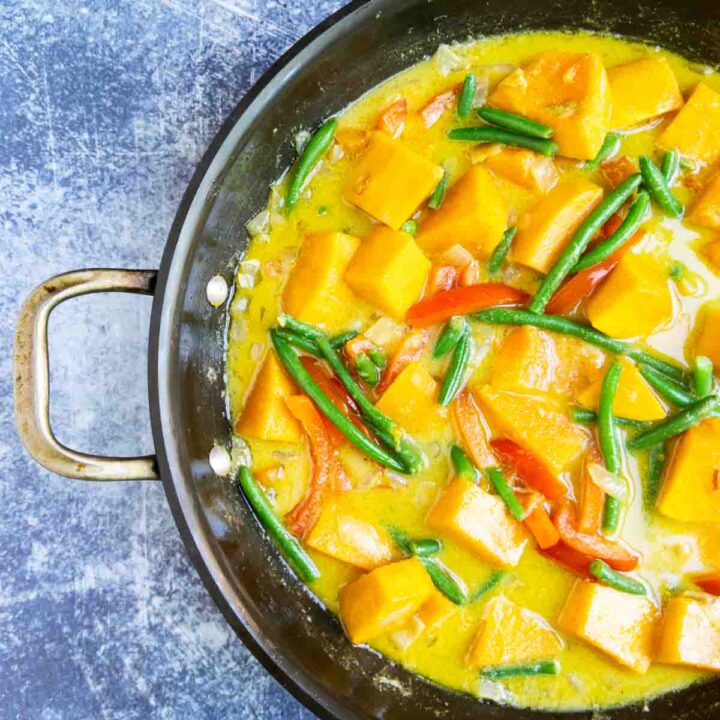Quick and Easy Vegetarian Thai Green Curry - Peel with Zeal
