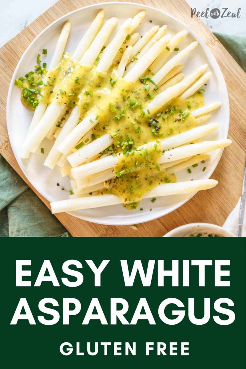 white asparagus on plate.