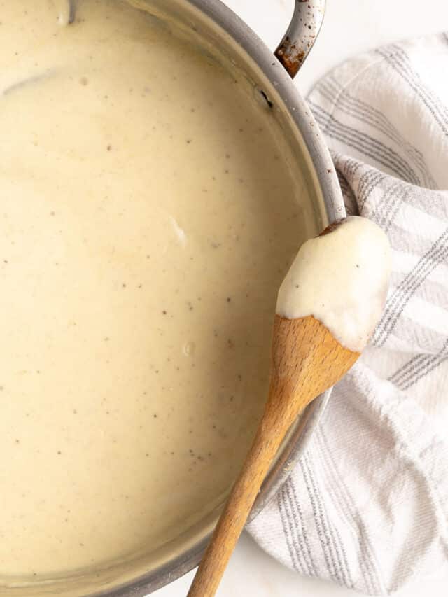 Creamy Gluten-Free Alfredo Sauce (Flourless) - Peel with Zeal