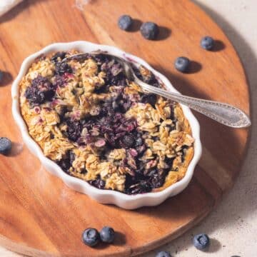 Blueberry oat meal on a baking dish.